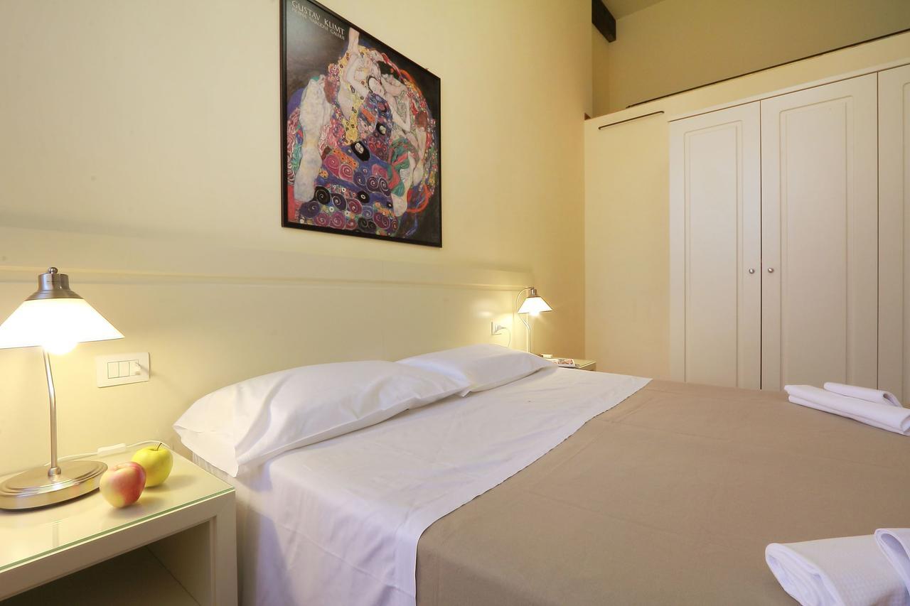 Relais Martinez Florence Florença Exterior foto